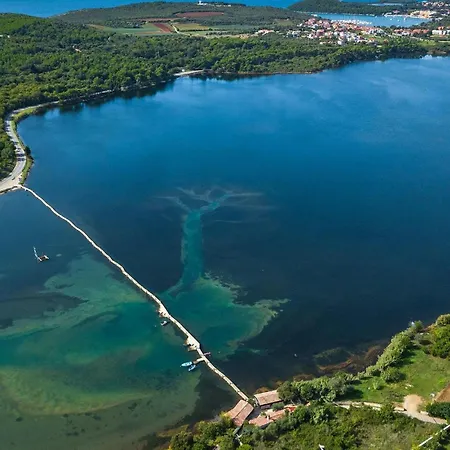 Будинок відпочинку Zuccon Пула